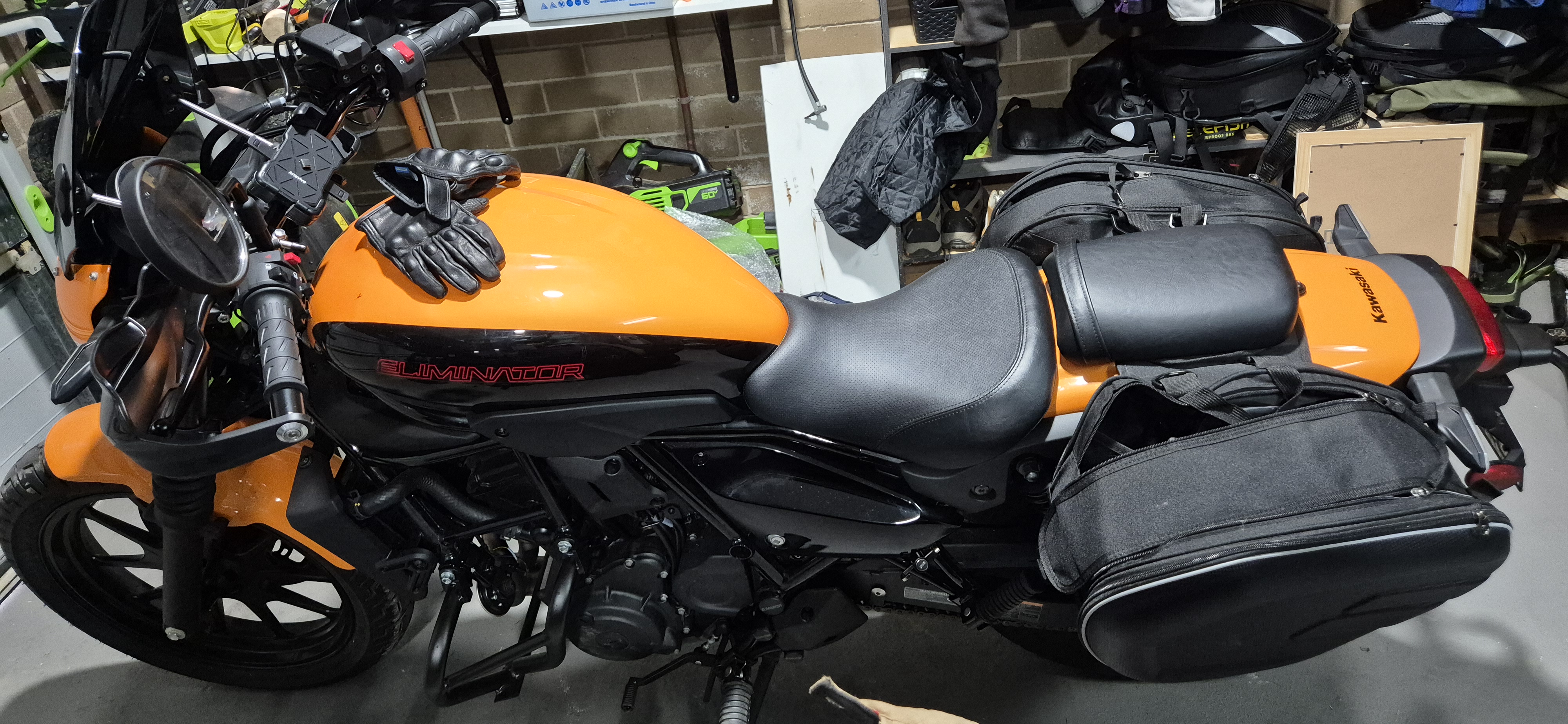Kawasaki Eliminator SE