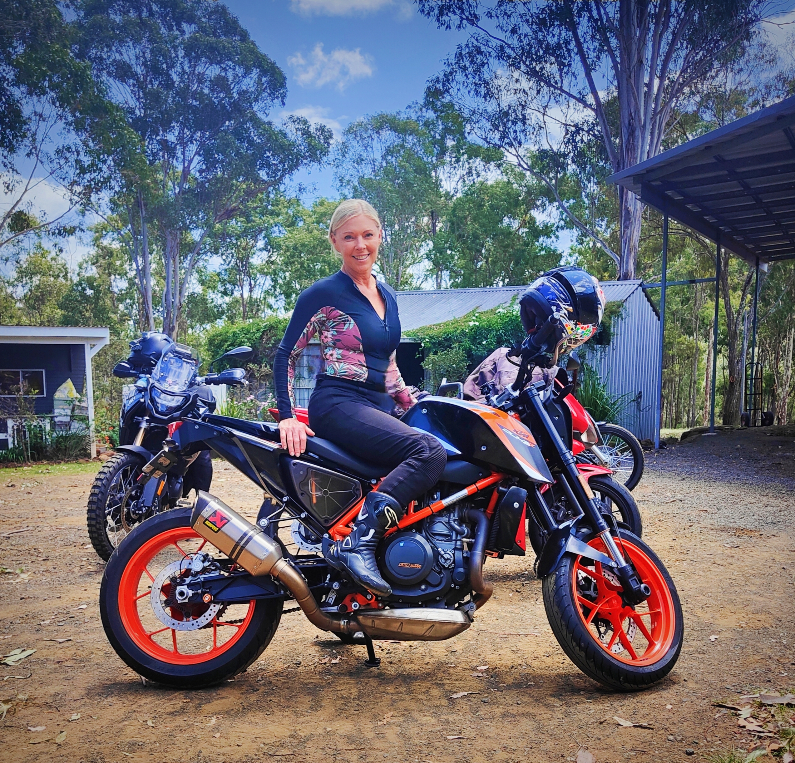 KTM Duke 690r