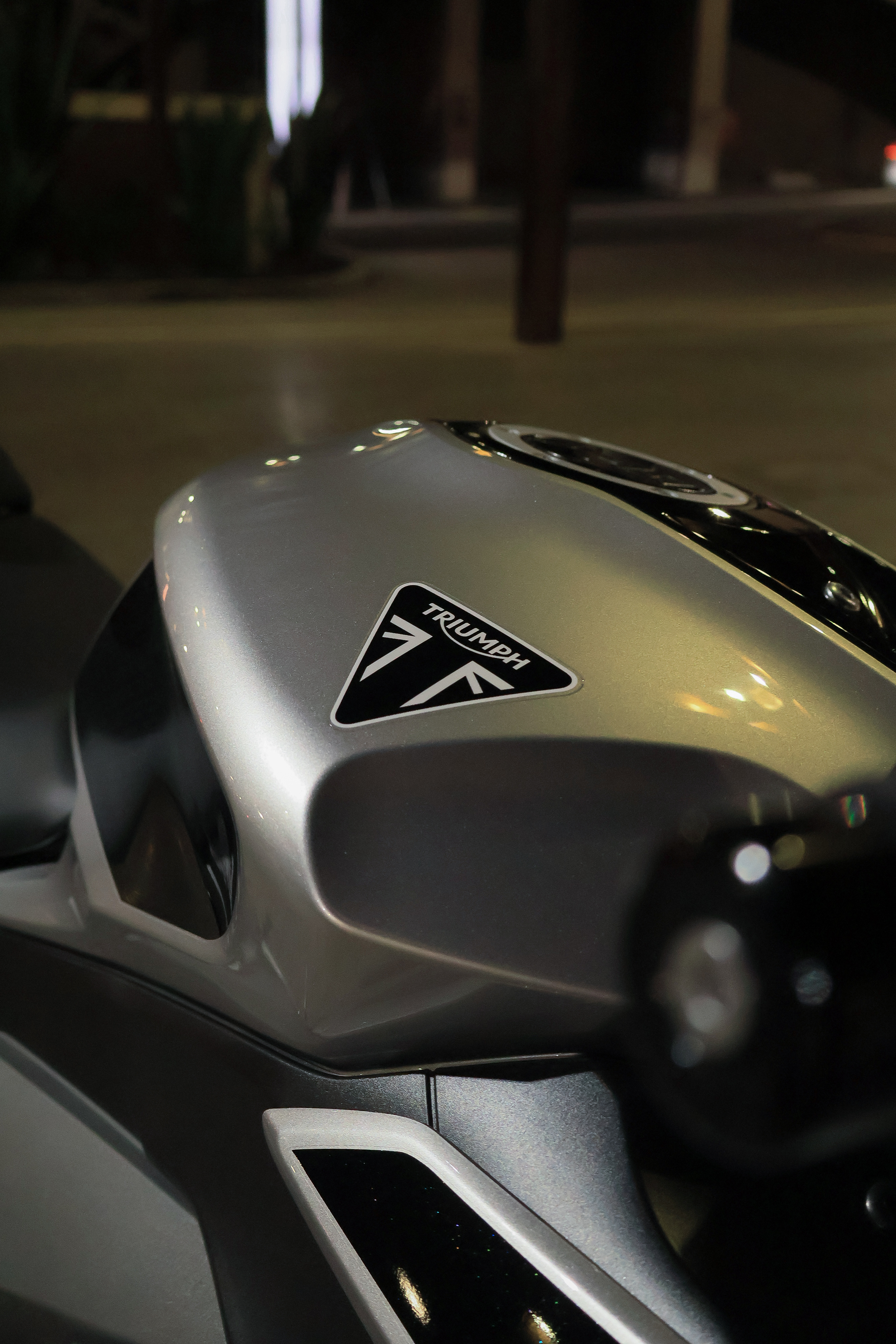 Triumph Daytona 660 photo 2